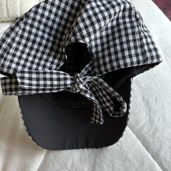 Pacsun Checkered Ball Cap with Bow - Picture 2 of 4